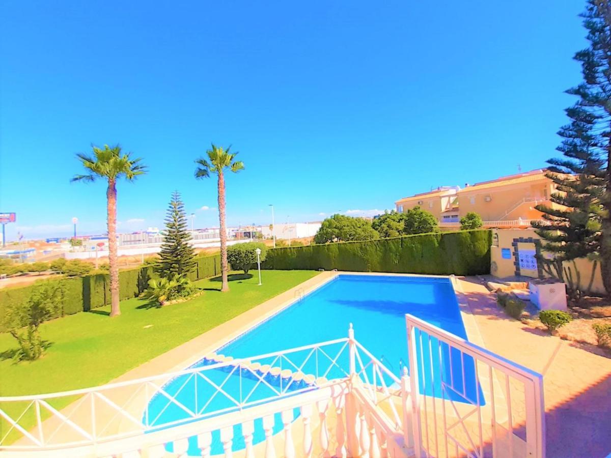 Casa Alegria Apartment With Pool Торевьиа Экстерьер фото
