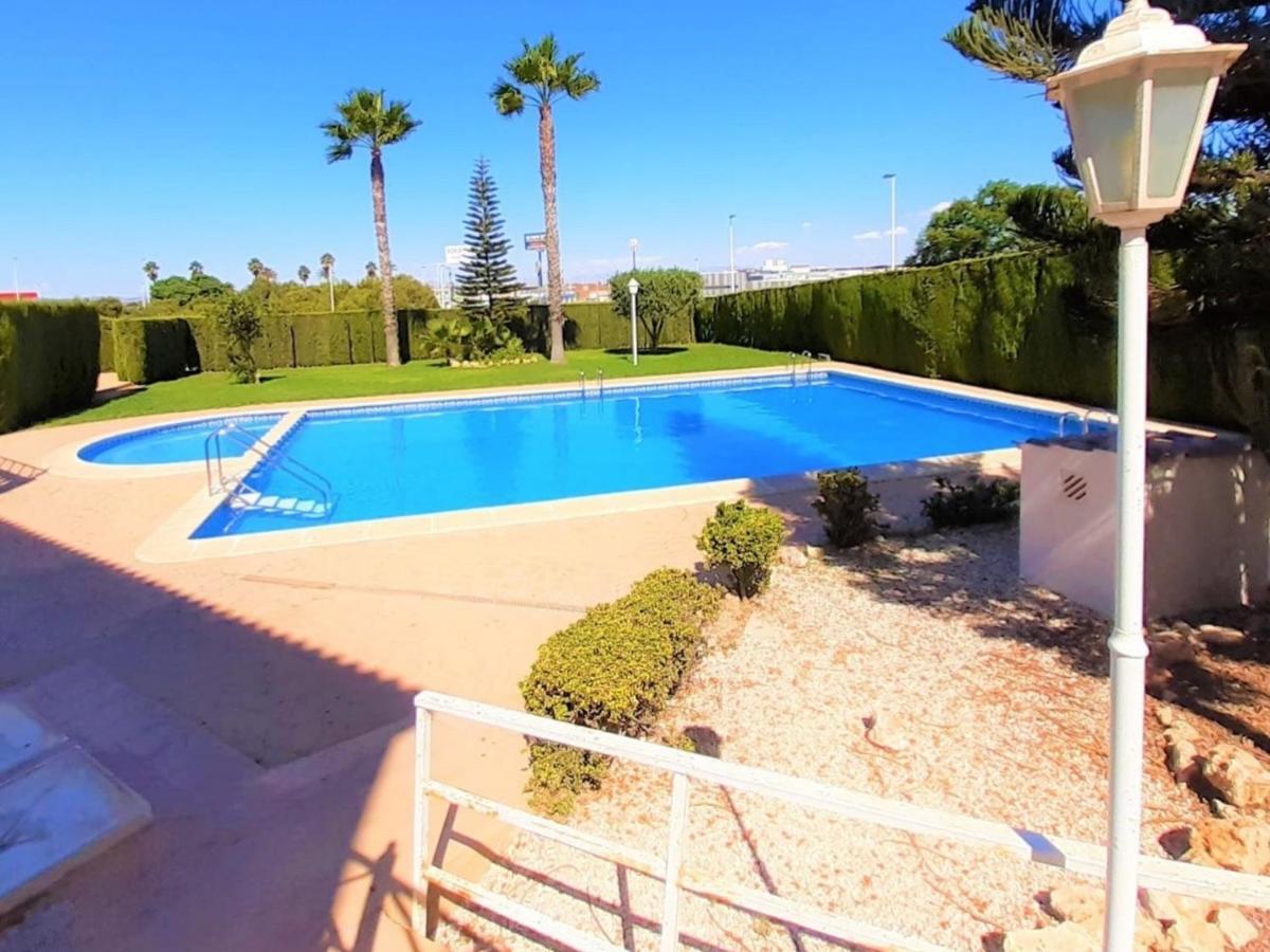 Casa Alegria Apartment With Pool Торевьиа Экстерьер фото